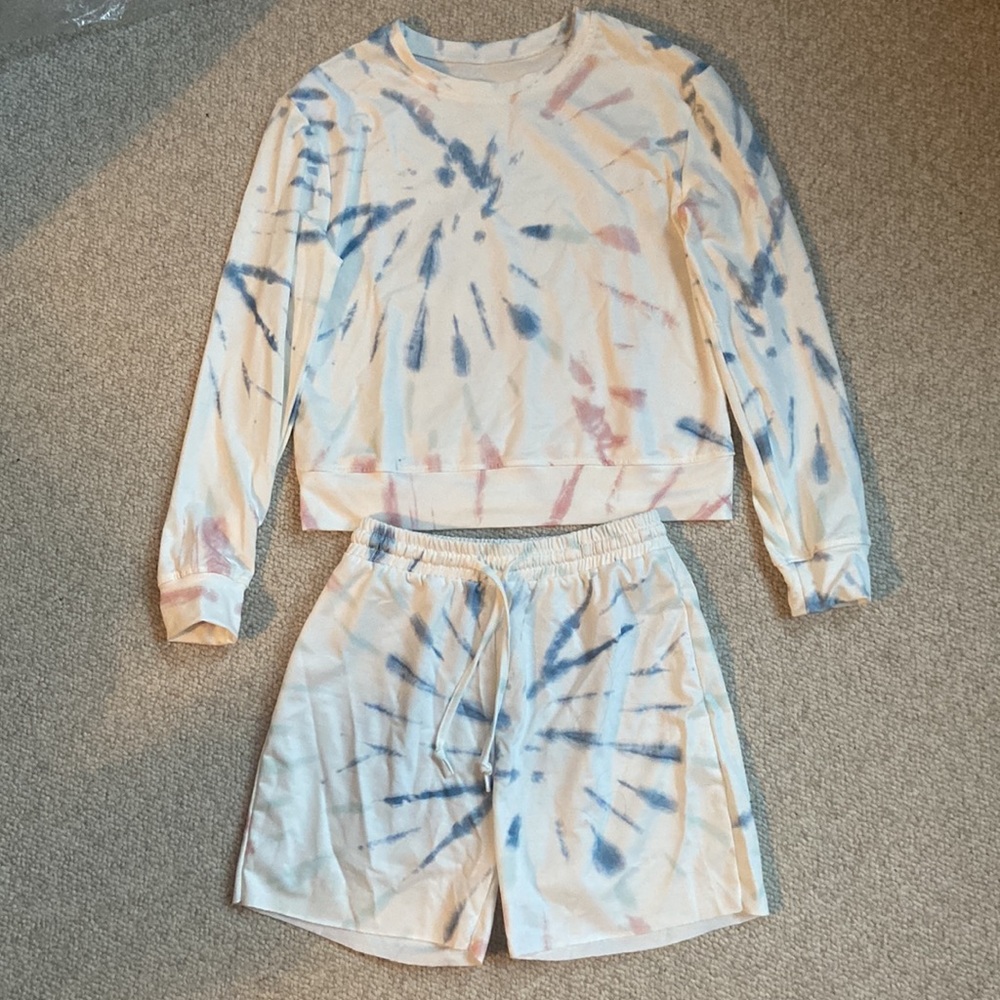 2 piece Tie Dye Lounge set, ZSupply, new.